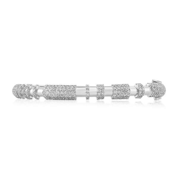 Pavé Setting Bracelet in White Gold